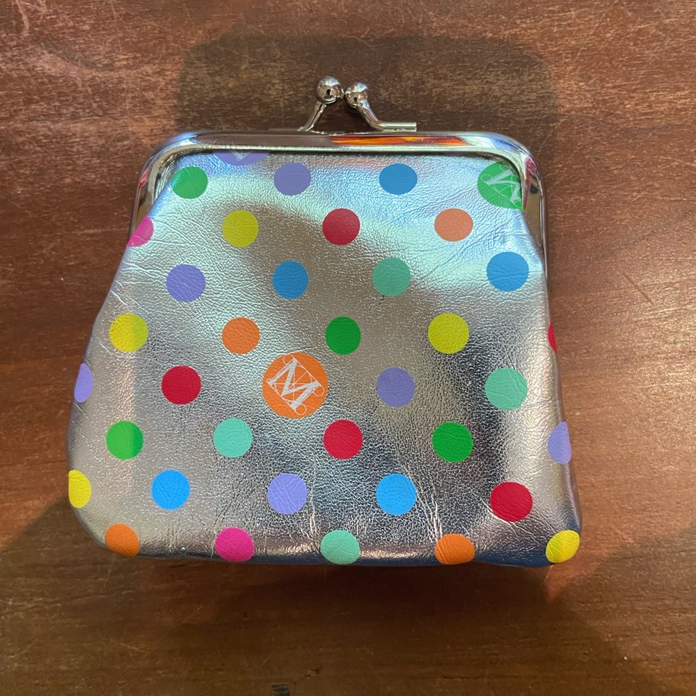 Change purse,‎ Metropolitan Museum of Art, silver, colorful dots, pink lining